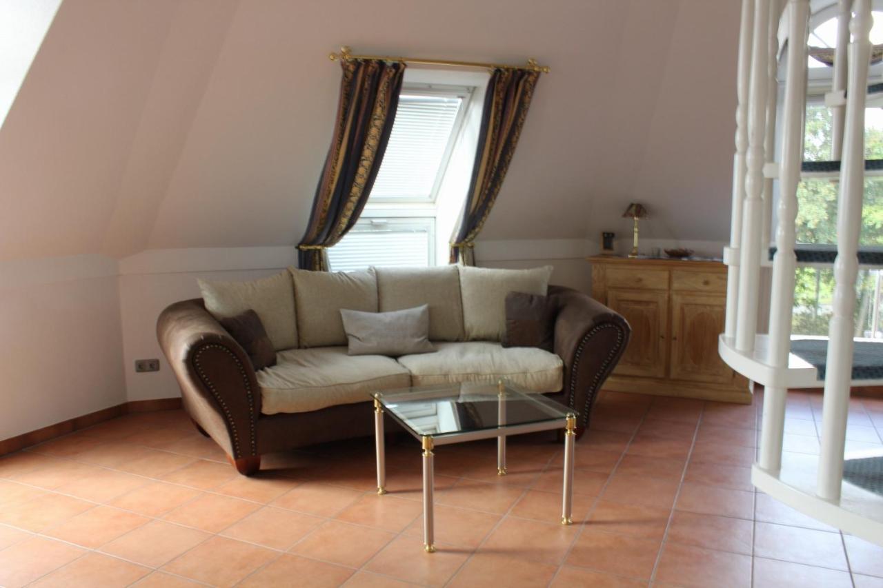 Residenz Rosengrund Mit Schwimmbad Und Sauna Büsum Екстериор снимка